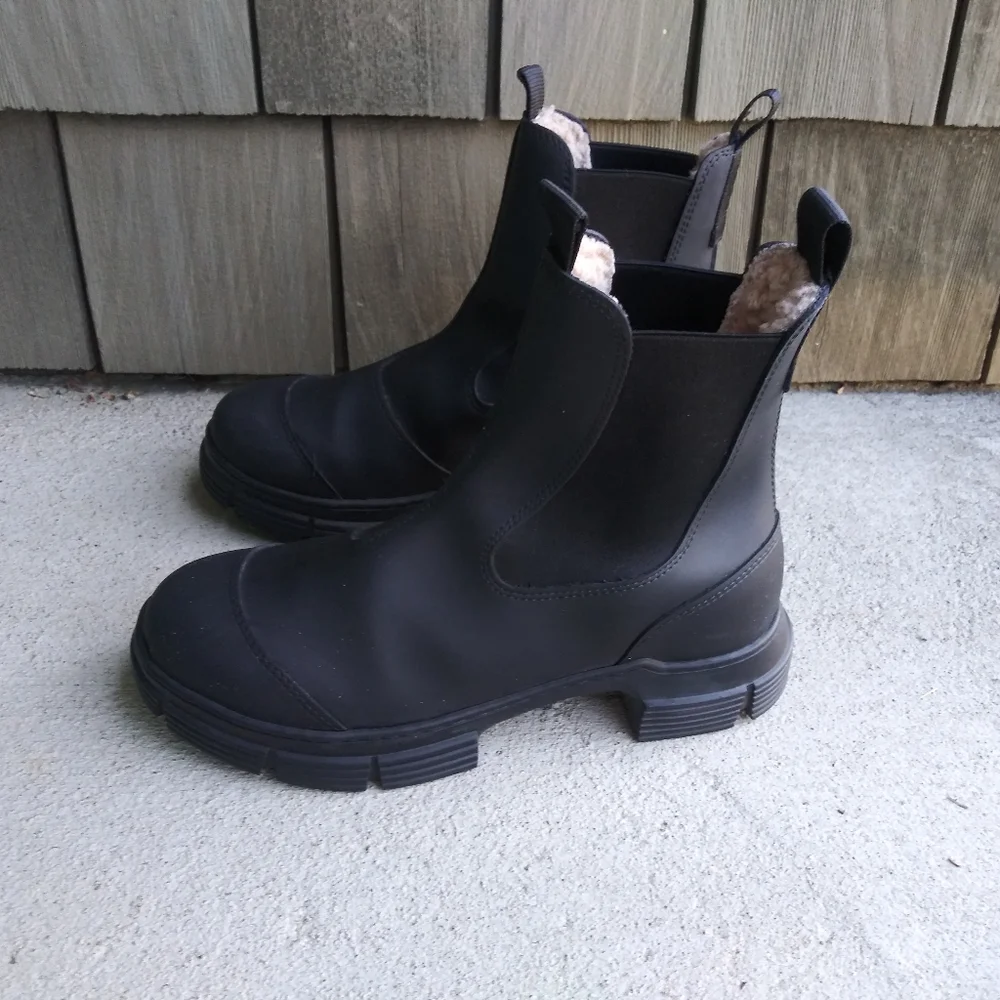 Ganni Black Lug Sole Chunky Heel Rubber Rain Ankle Boots Shoes Size 38 - Picture 4 of 10